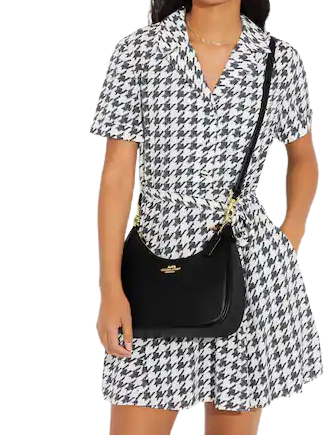 Coach Teri Hobo