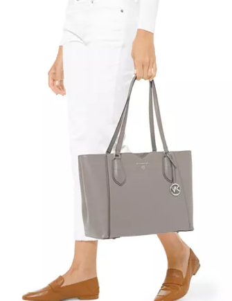 Michael Michael Kors Mae Medium Tote