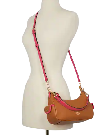 Coach Pennie Shoulder Bag 25