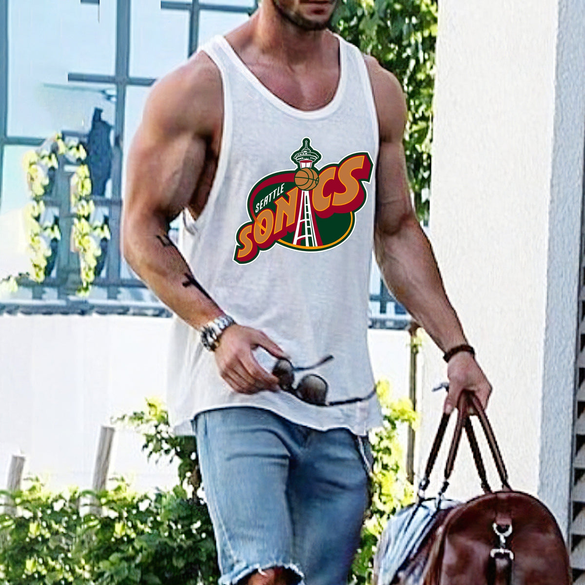 Alphabet Graphic Print Athleisure Men's Tank Top