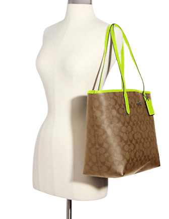Coach City Tote In Signature Canvas